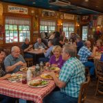 Cracker Barrel stock: why going back to the old logo just isn’t an option