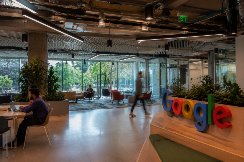 Alphabet kicks off September on positive note: is GOOG stock a buy after 10% slump?